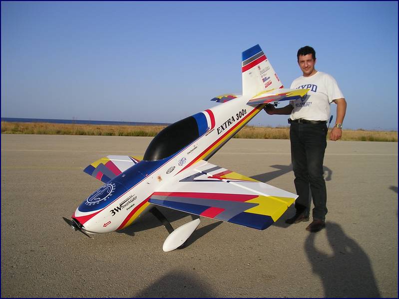 extra300s_11.jpg